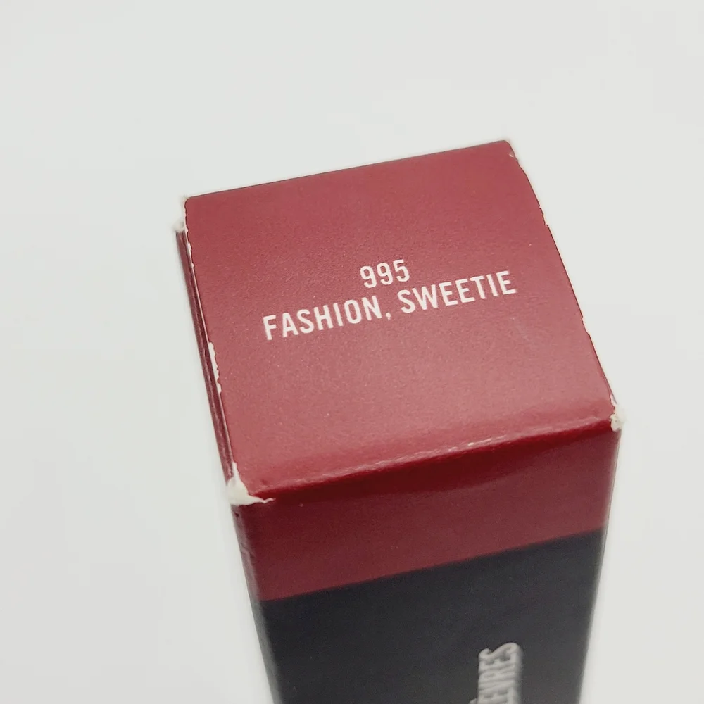 MAC Cosmetics Fashion Sweetie Powder Kiss Liquid Lipstick Brand New In Box